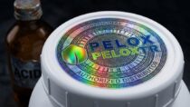 Daldırma Banyolarında Kimyasal Optimizasyonu: PeloxTR 100 ile Proses Sürekliliği ve Yüzey Standardizasyonu